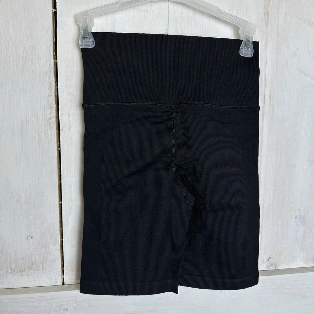 Athleta Aurora Seamless High Rise Ribbed Bike Shorts Black Size XS NWOT ‎ 7